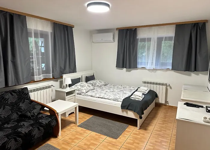 Willa Kryspinow 3* Kryspinów